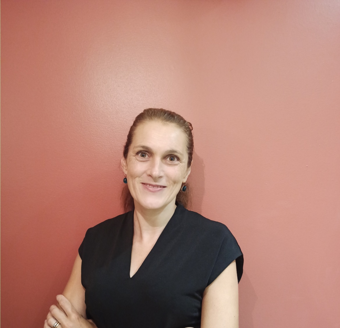 Professor Deirdre Murray